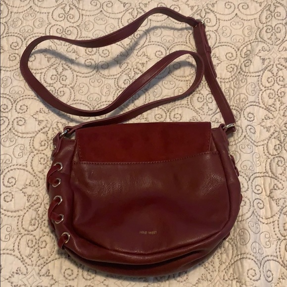 New Nine West Crossbody - Picture 3 of 8